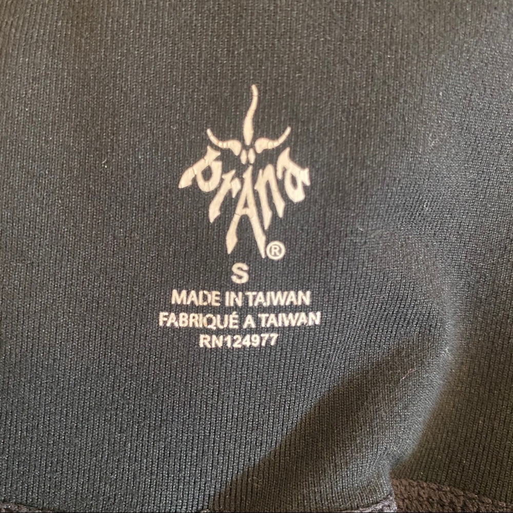 Prana Crop Flare Yoga Pants - Picture 3 of 3